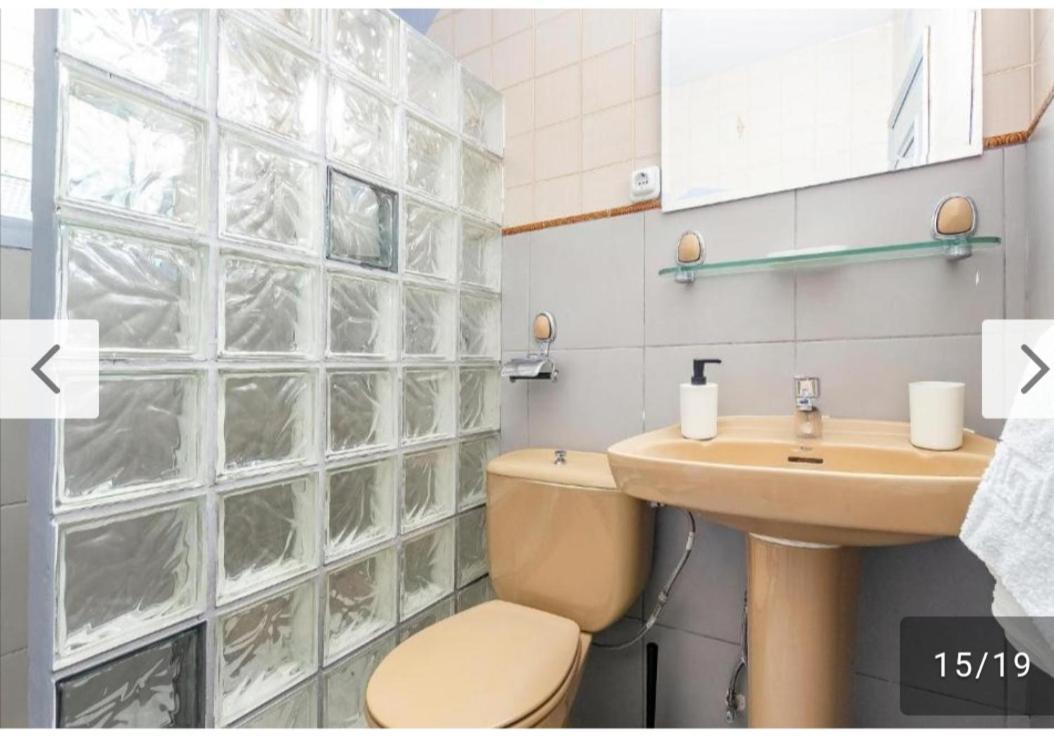 Apartamentos Carihuela Torremolinos Zewnętrze zdjęcie
